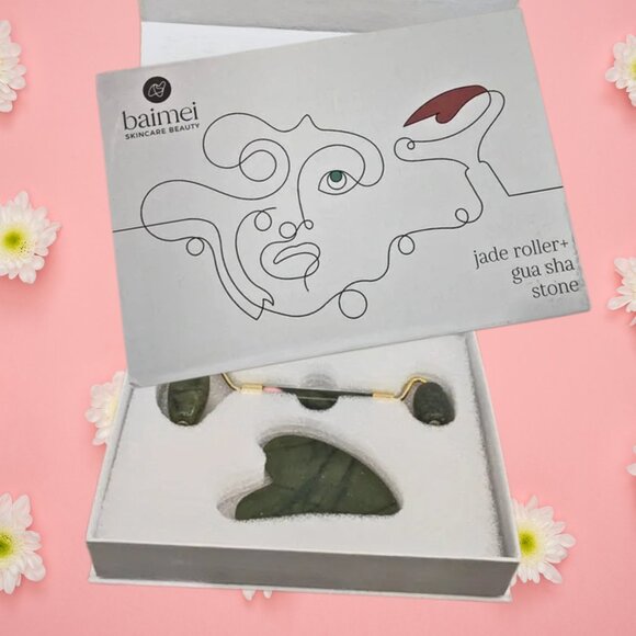 SET of TWO NEW Baimei Skincare Beauty Jade Stone Roller & Gua Sha Skincare Sets - Picture 1 of 8